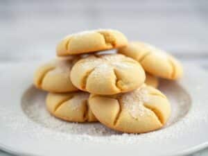 Soft Cookies: Try This Easy Recipe for Delicious Results!