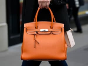 Everyone's Grabbing This $49 Bag That Looks Just Like a Hermès: "It's Stunning!"