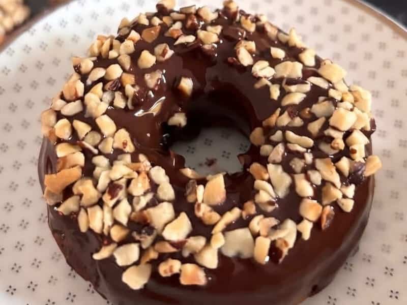 Pumpkin Chocolate Donuts: A Must-Try Fall Treat!