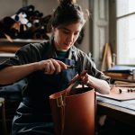 Over 400 Bags Tested in 6 Years: This One Offers the Best Value, Says Leather Expert