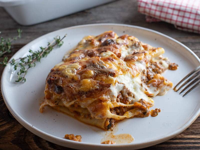 Must-Try Vegan Lasagna Recipe: Delicious & Healthy!