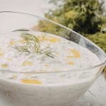 Skyr Sauce for Salads: Transform Your Greens with This Creamy Dressing!
